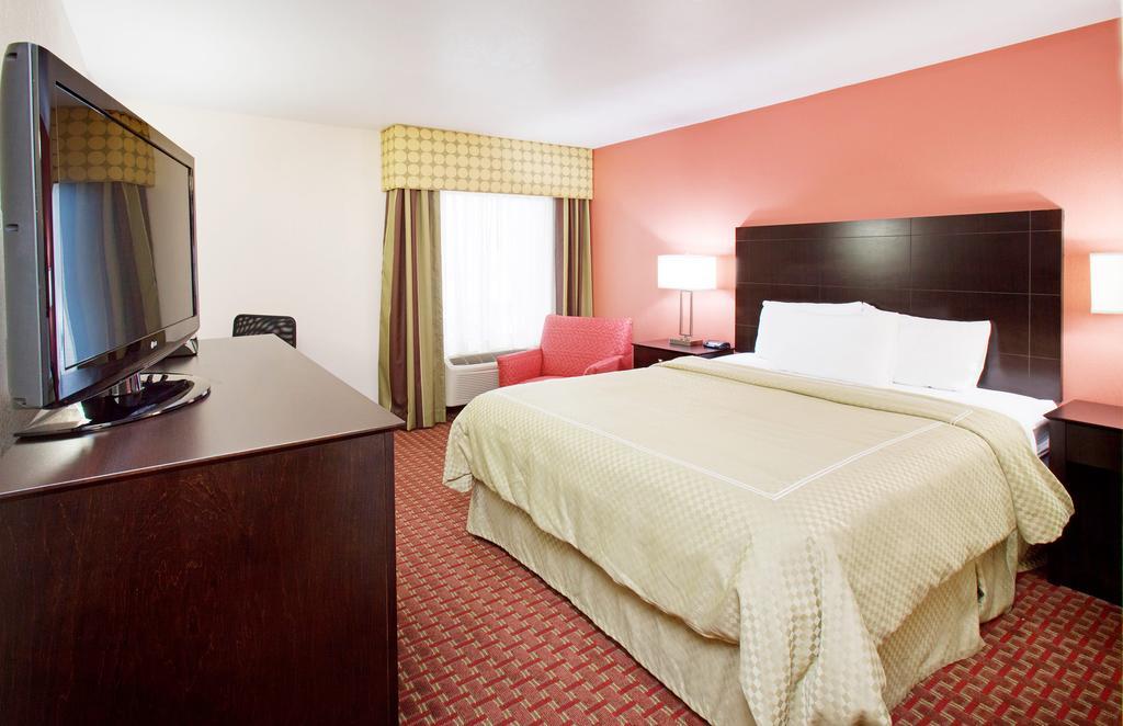 Americinn By Wyndham Johnston Des Moines Urbandale Phòng bức ảnh