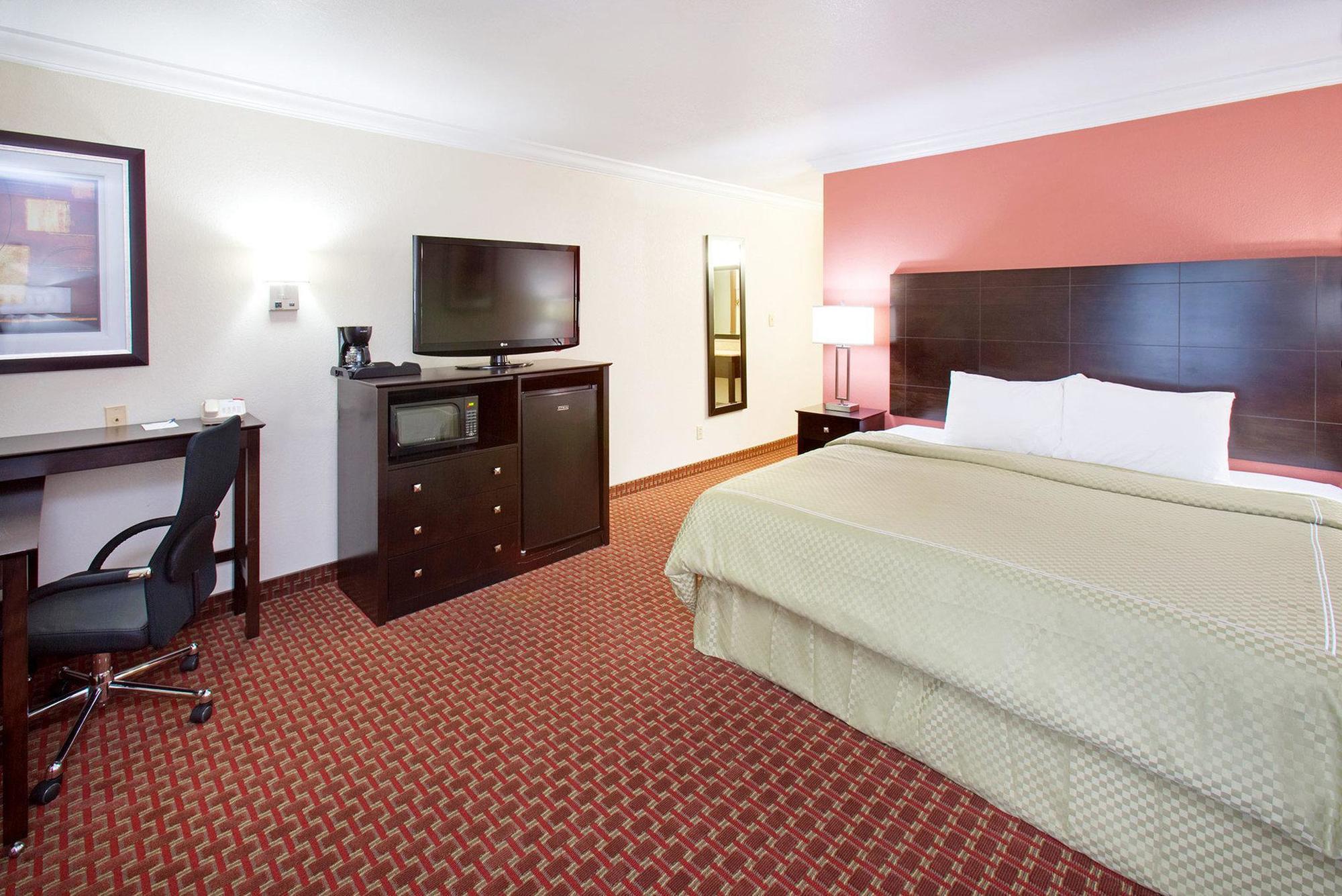 Americinn By Wyndham Johnston Des Moines Urbandale Ngoại thất bức ảnh