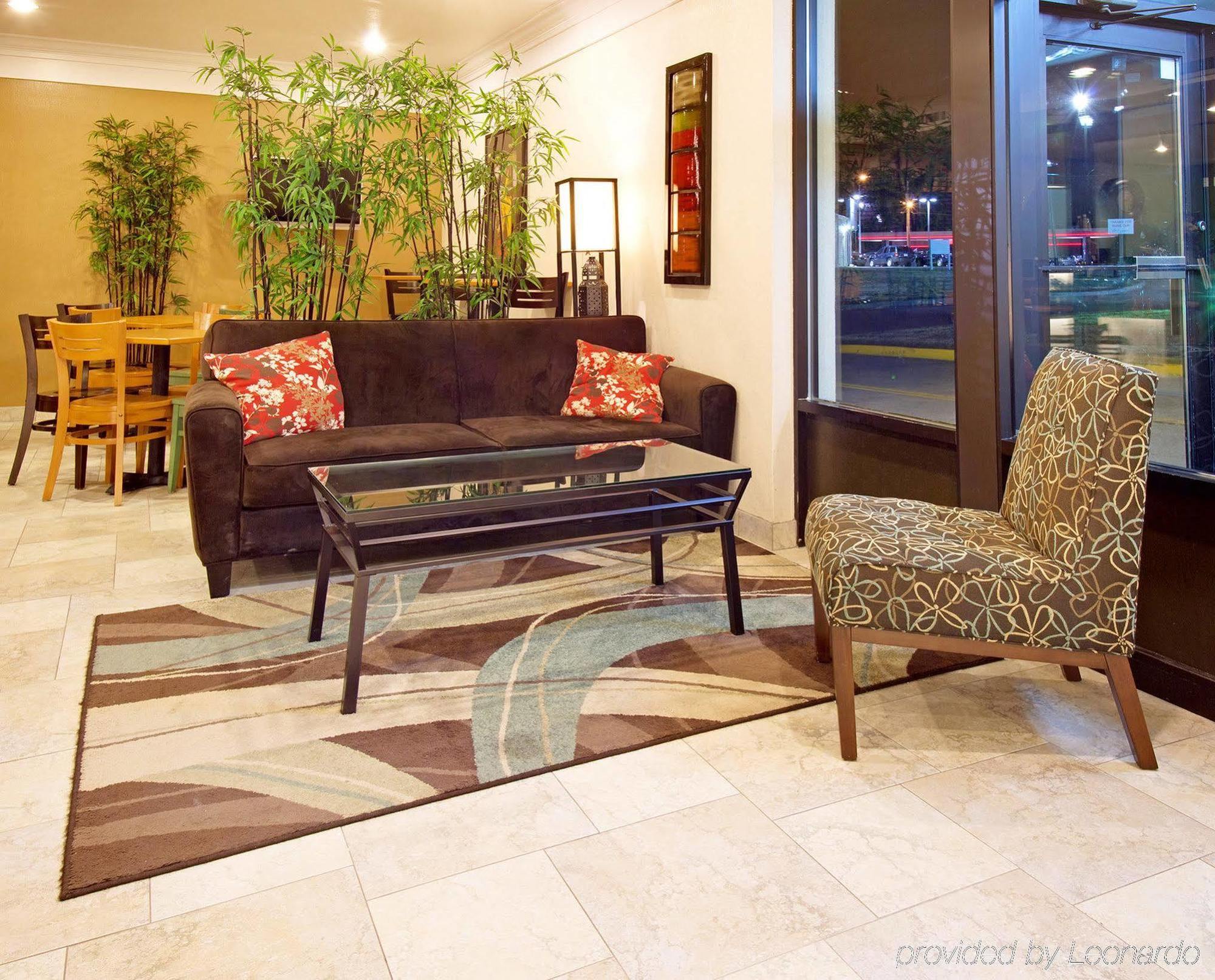 Americinn By Wyndham Johnston Des Moines Urbandale Ngoại thất bức ảnh