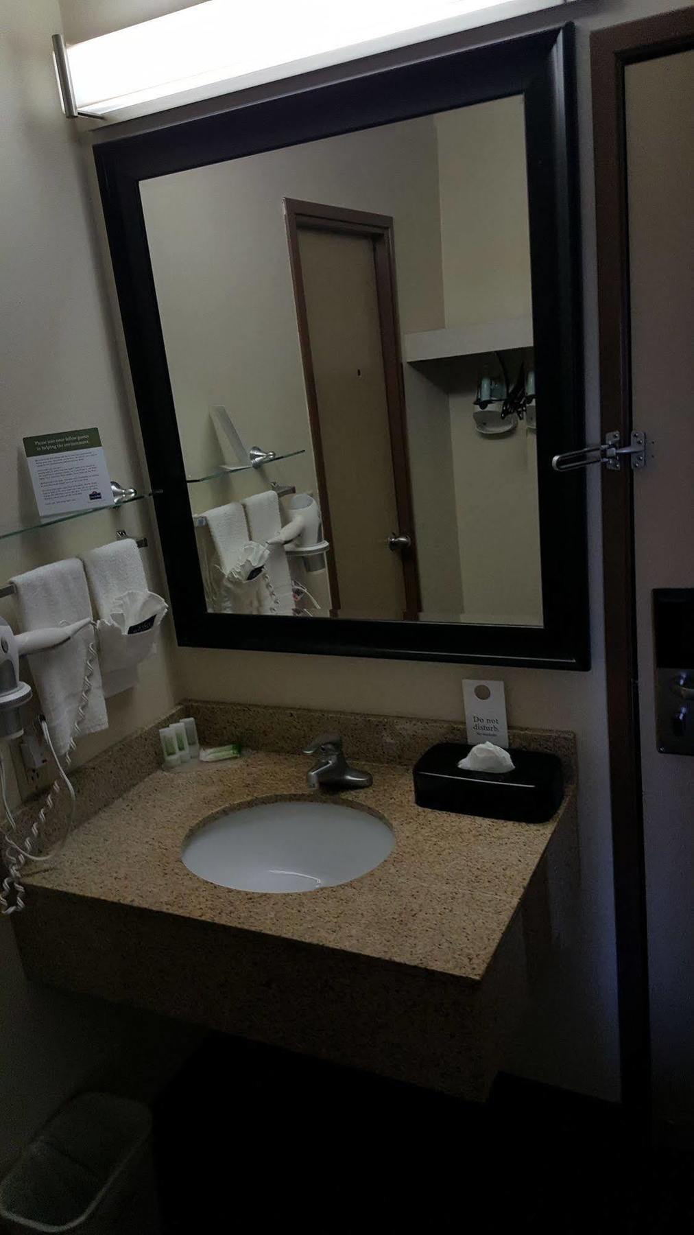 Americinn By Wyndham Johnston Des Moines Urbandale Ngoại thất bức ảnh